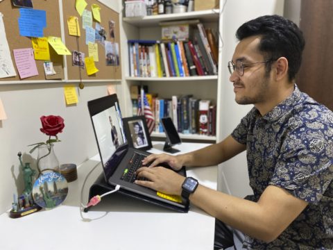 KESEMPATAN BINUSIAN MENJADI DEVELOPER KELAS DUNIA SEBAGAI SOLUSI ATAS KEBUTUHAN MASYARAKAT