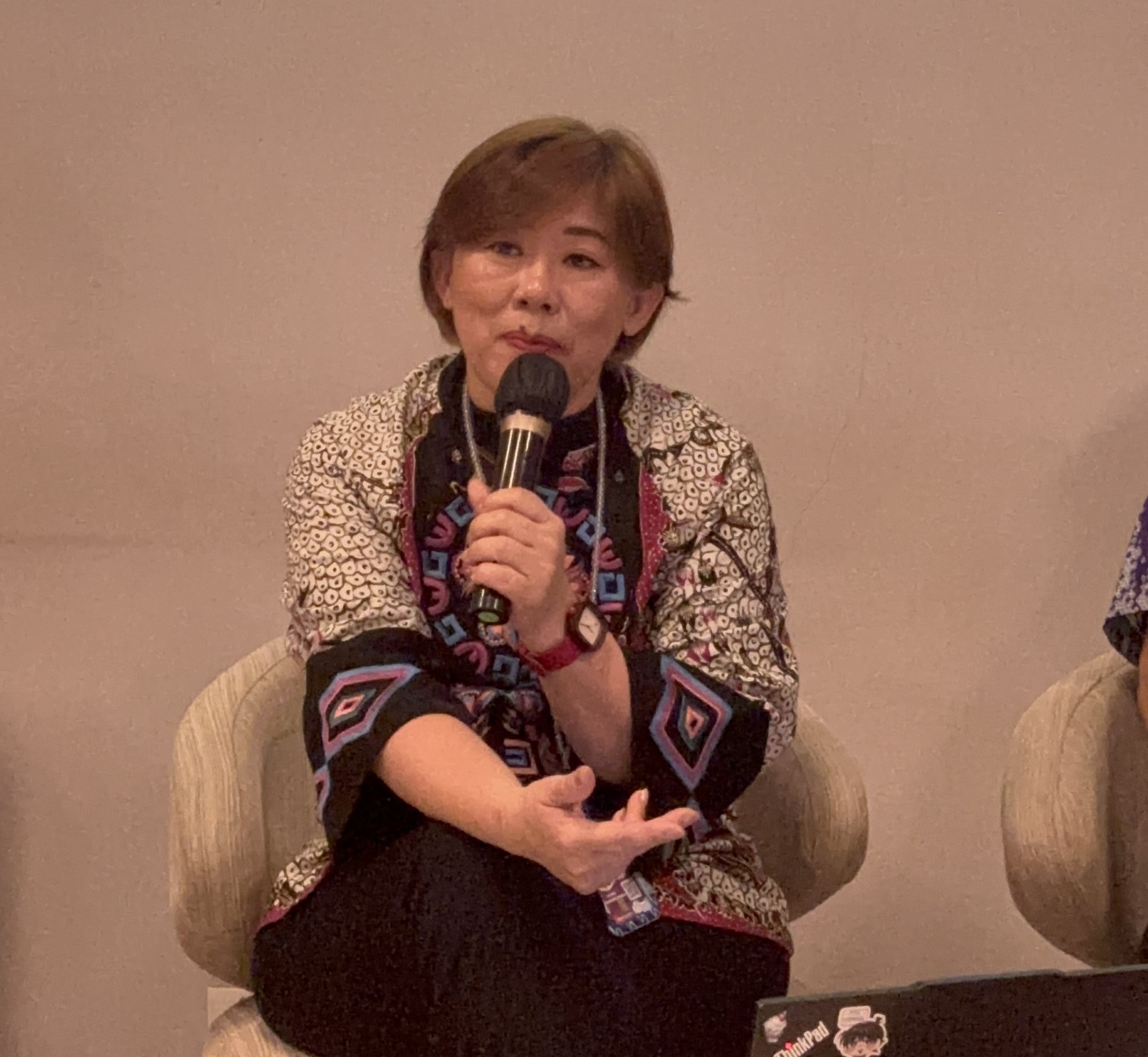 Bedah Strategi Bisnis Modern Lewat Konsep Guanxi: Membangun Kepercayaan dan Kapital Relasional di Era Digital
